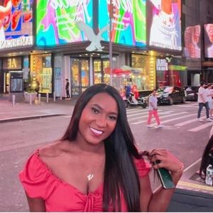 Meet your Posher, Vanesa